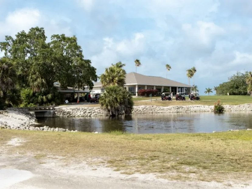 Manatee Golf Course image 3