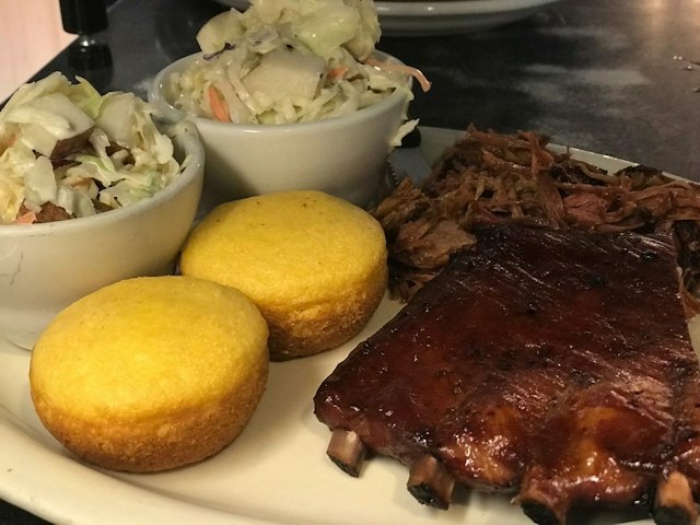 Apple Valley BBQ image 11
