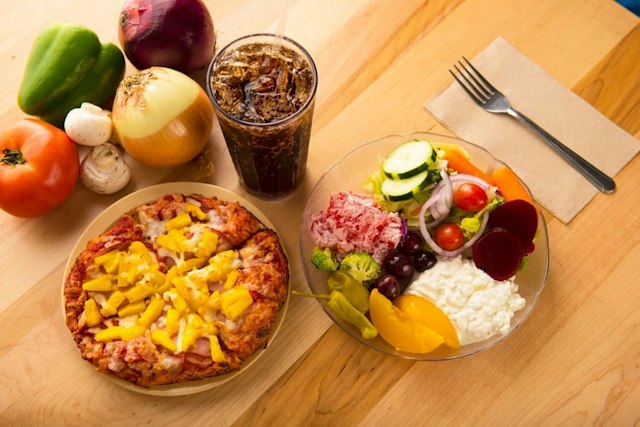 Pietro’s Pizza image 10