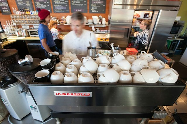 Doppio Coffee & Lounge image 14
