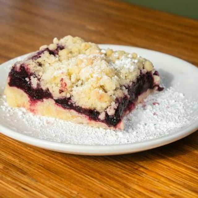 Bridgeside Dining image 12