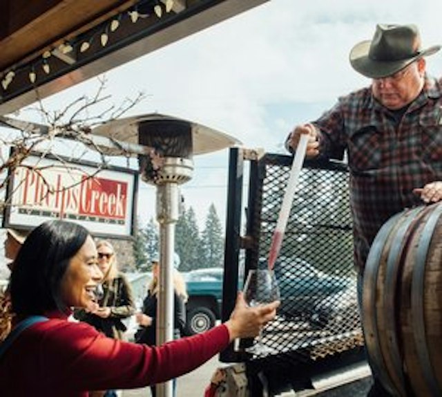 Phelps Creek Vineyards Tasting Room image 12