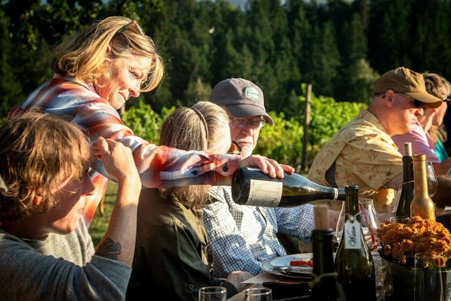 Phelps Creek Vineyards Tasting Room image 16