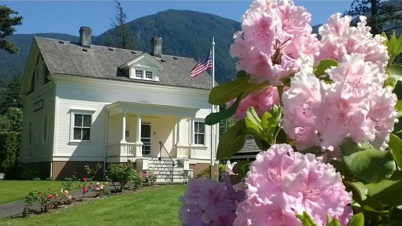 Cascade Locks Historical Museum image 1