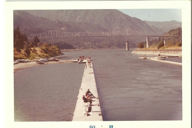 Cascade Locks Historical Museum image 3