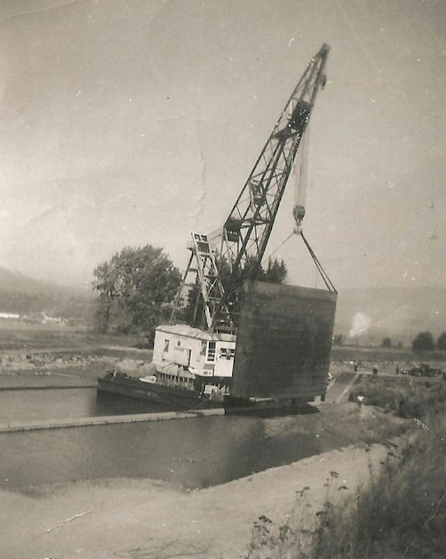 Cascade Locks Historical Museum image 9