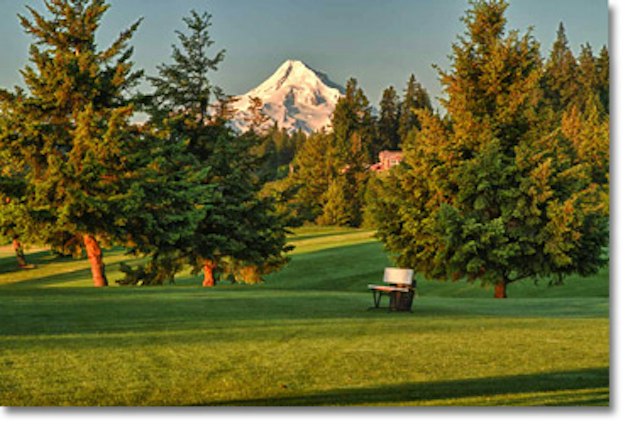 Hood River Golf & Country Club image 3