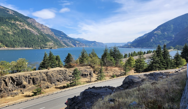 Bike the Gorge image 8
