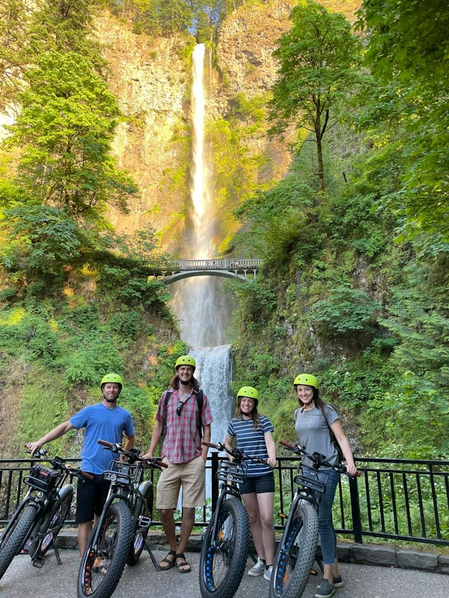 E-Bike Multnomah Falls image 4