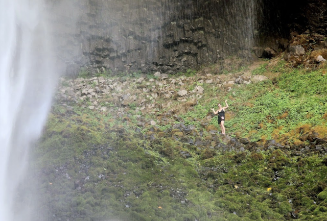 E-Bike Multnomah Falls image 13
