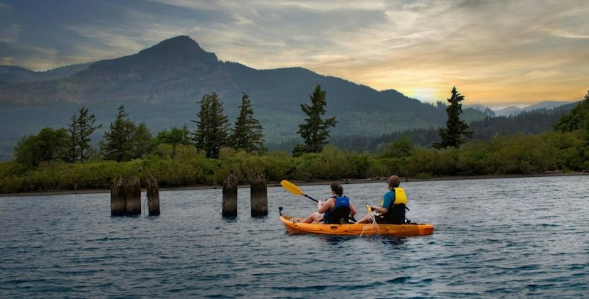 Kayak the Gorge image 2