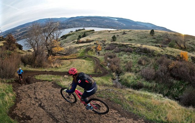 Hood River Mountain Bike Adventures image 19
