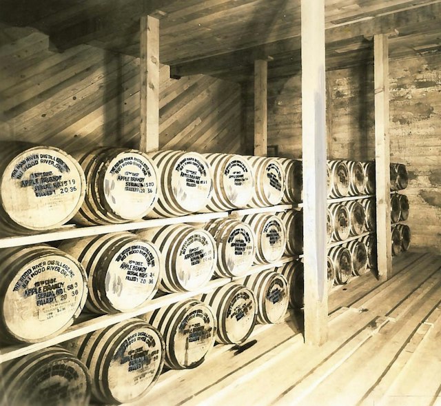 Hood River Distillers – Tasting Room image 4