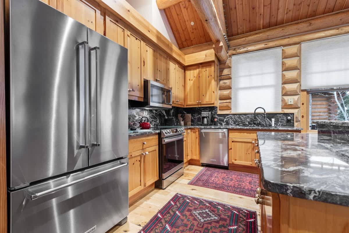 Abode on Obsidian photo 5
