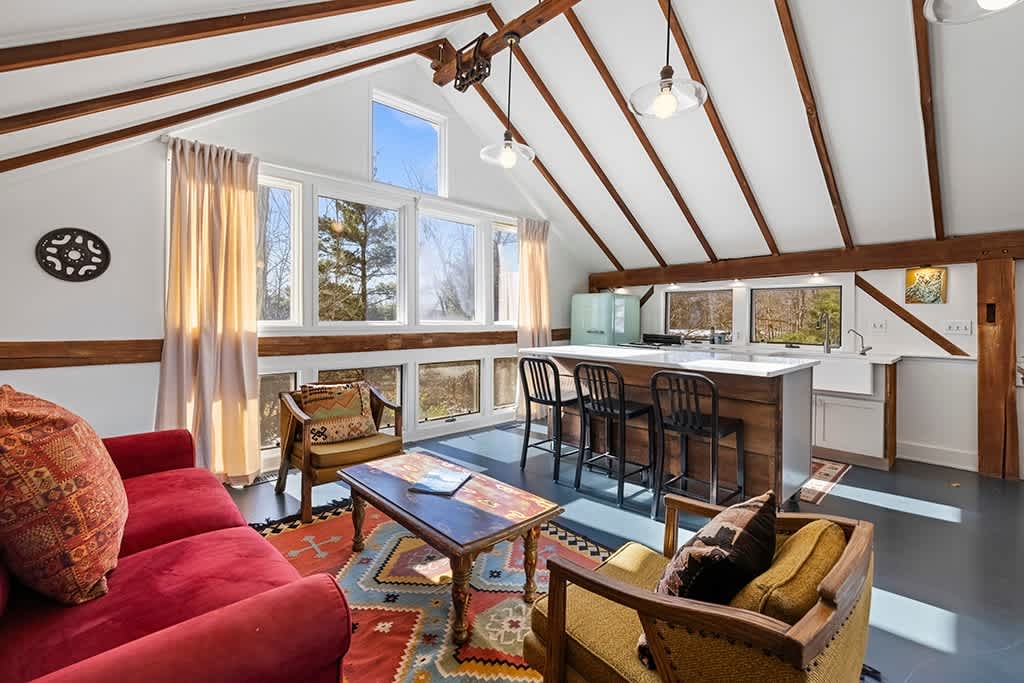 Berrywood Loft photo 1