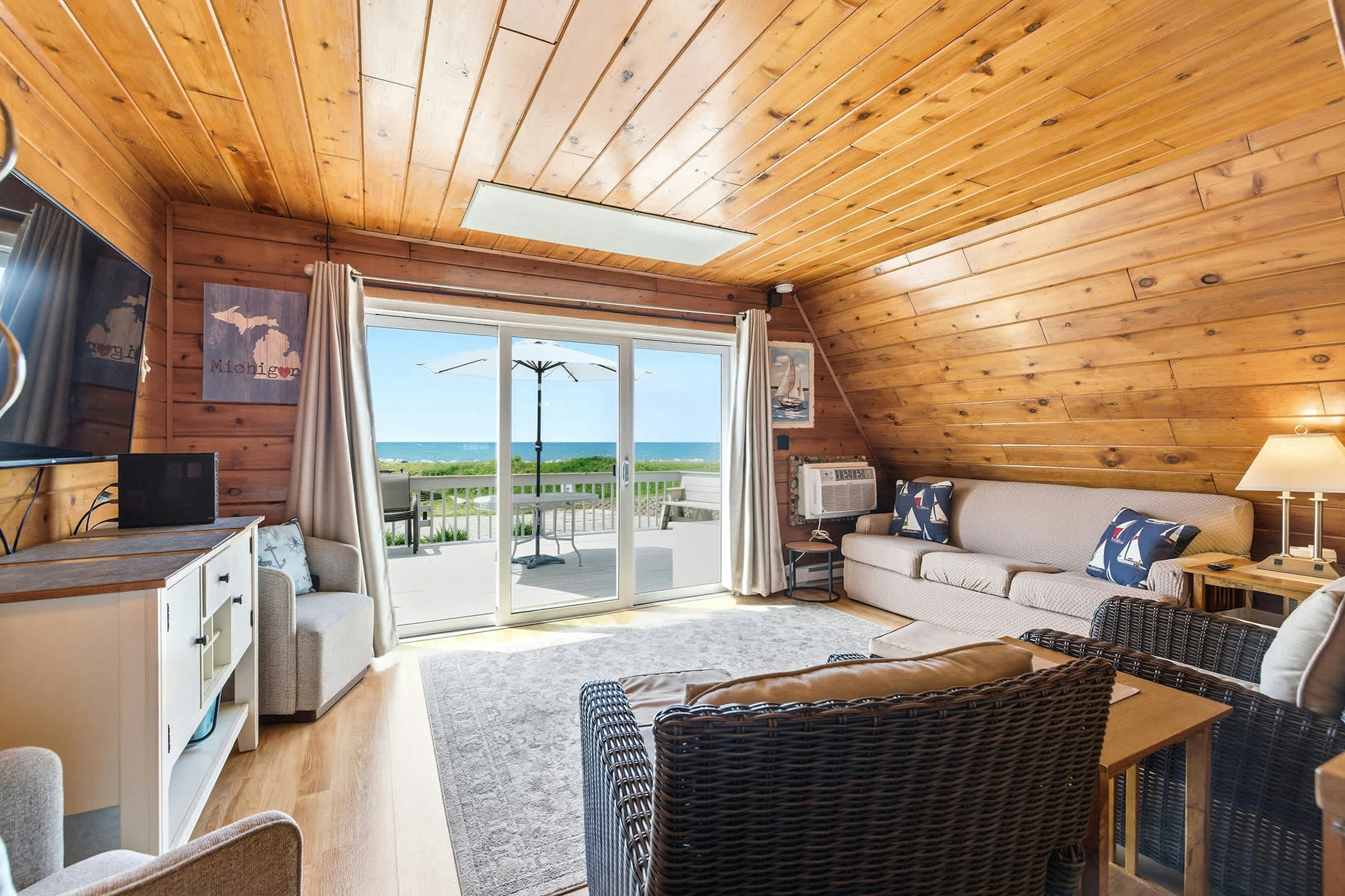 Front-row seats to sunrise skies and unforgettable family vacations in Stevensville, Michigan.