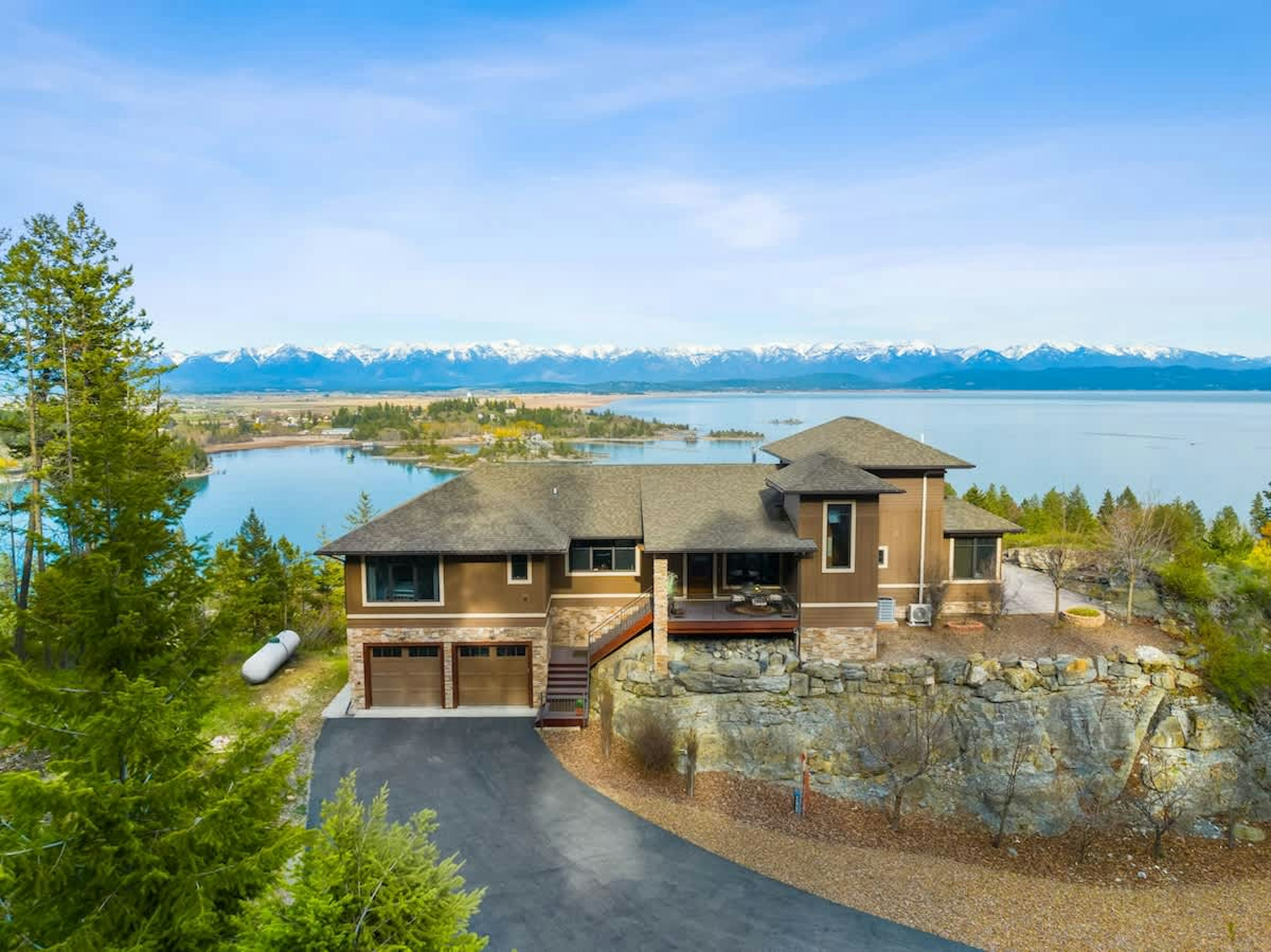 A driveway that leads to dreams, views that steal your heart.