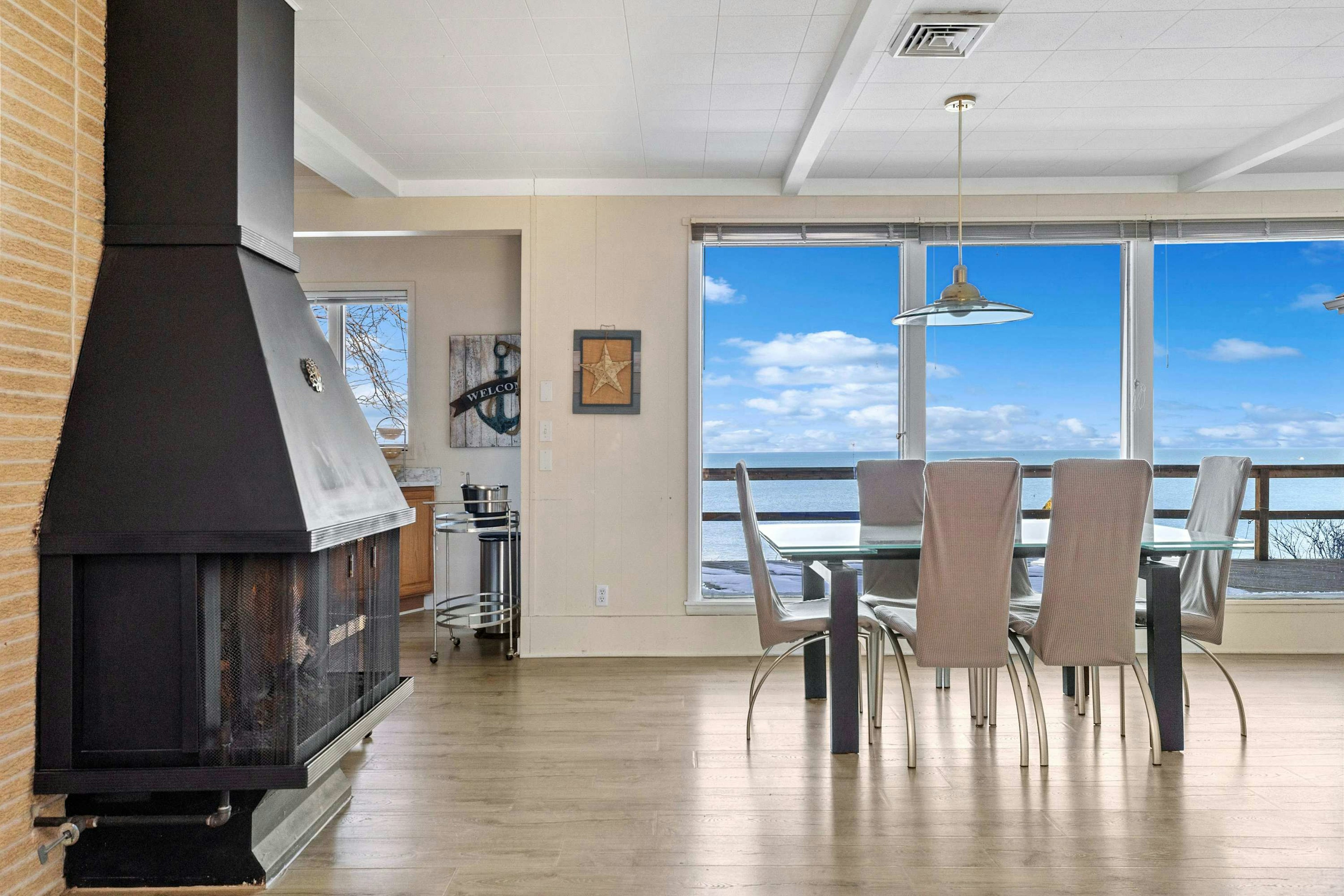 Enjoy a meal while taking in the stunning lake views.