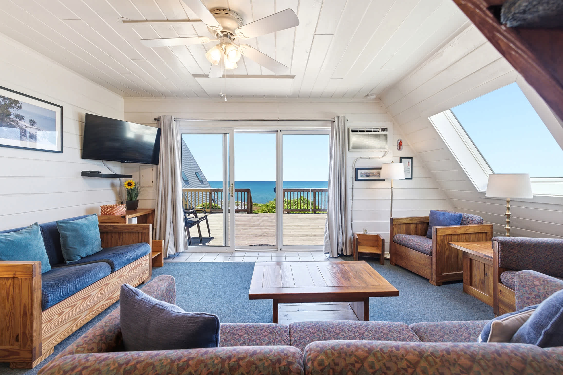 Chalet #20 photo 2
