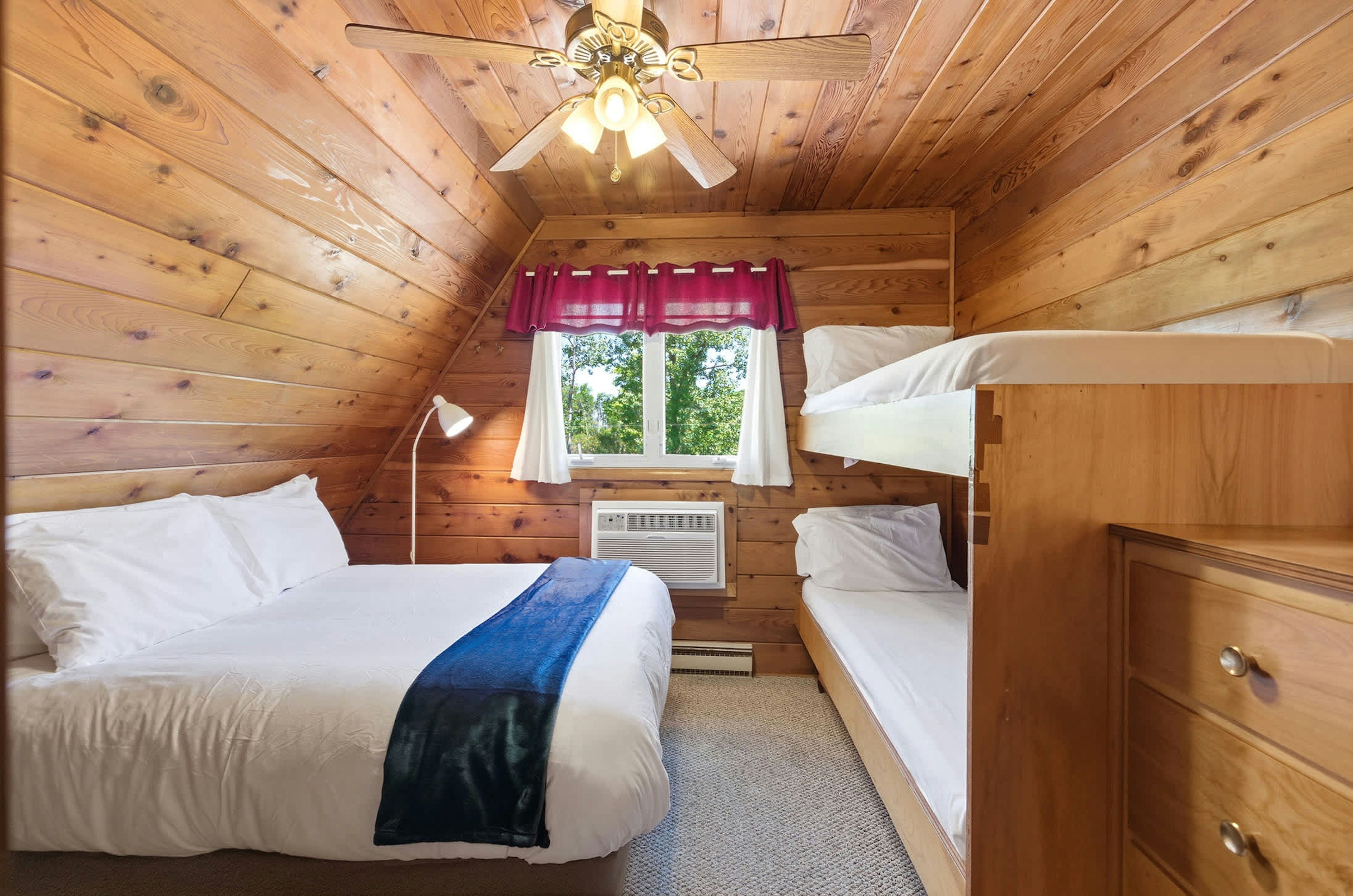 Flexible sleeping setup helps everyone stay comfortably under one roof.