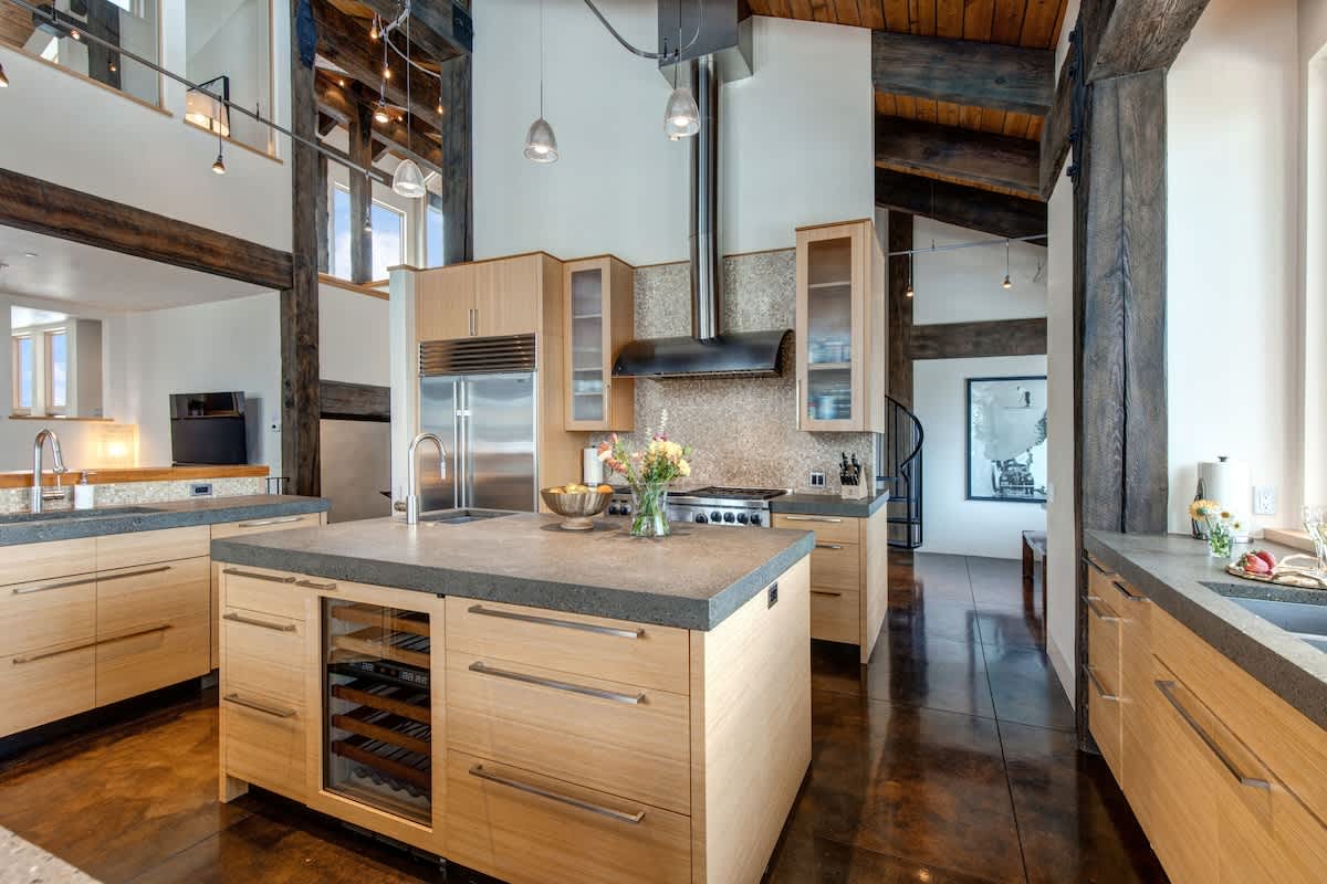 Abode at Elkhorn Estate photo 4