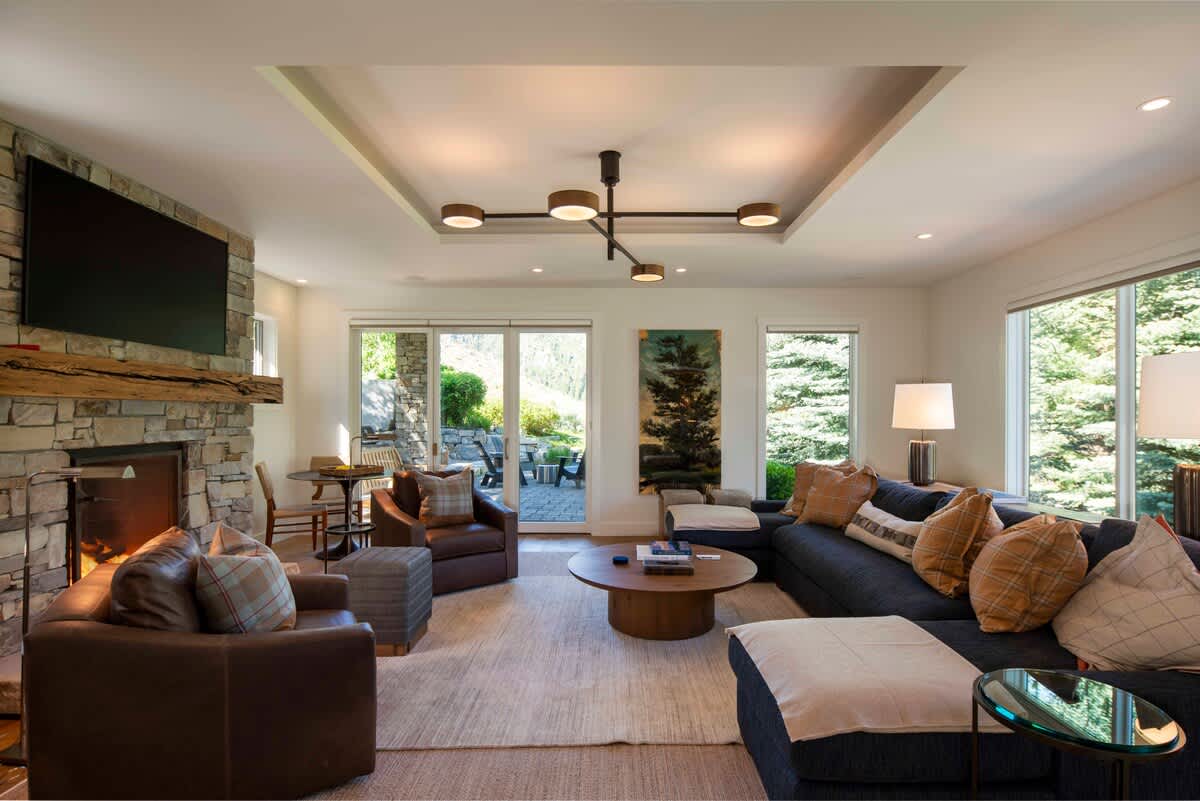 Abode at Sunny Knob Hill photo 2