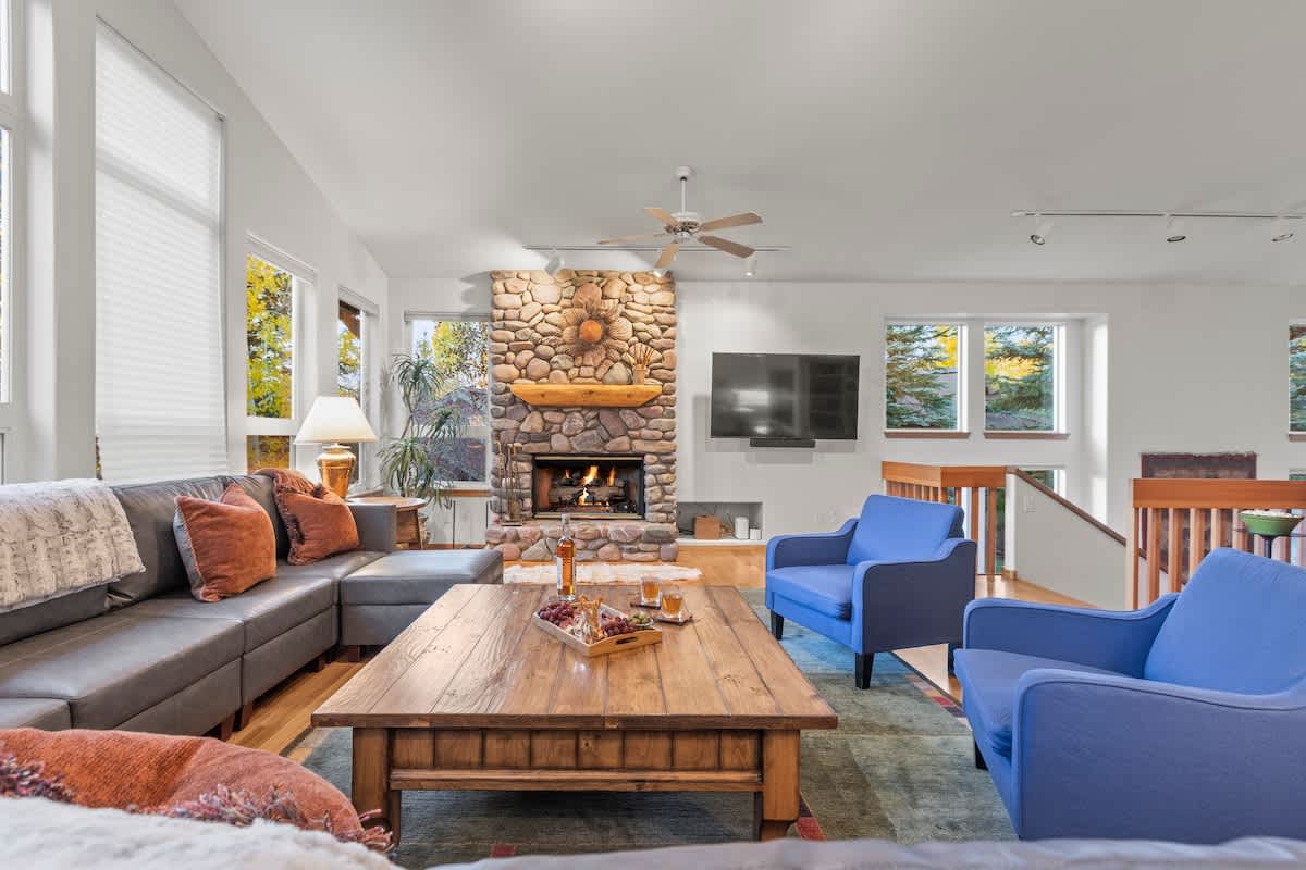 Abode at Sawtooth photo 1