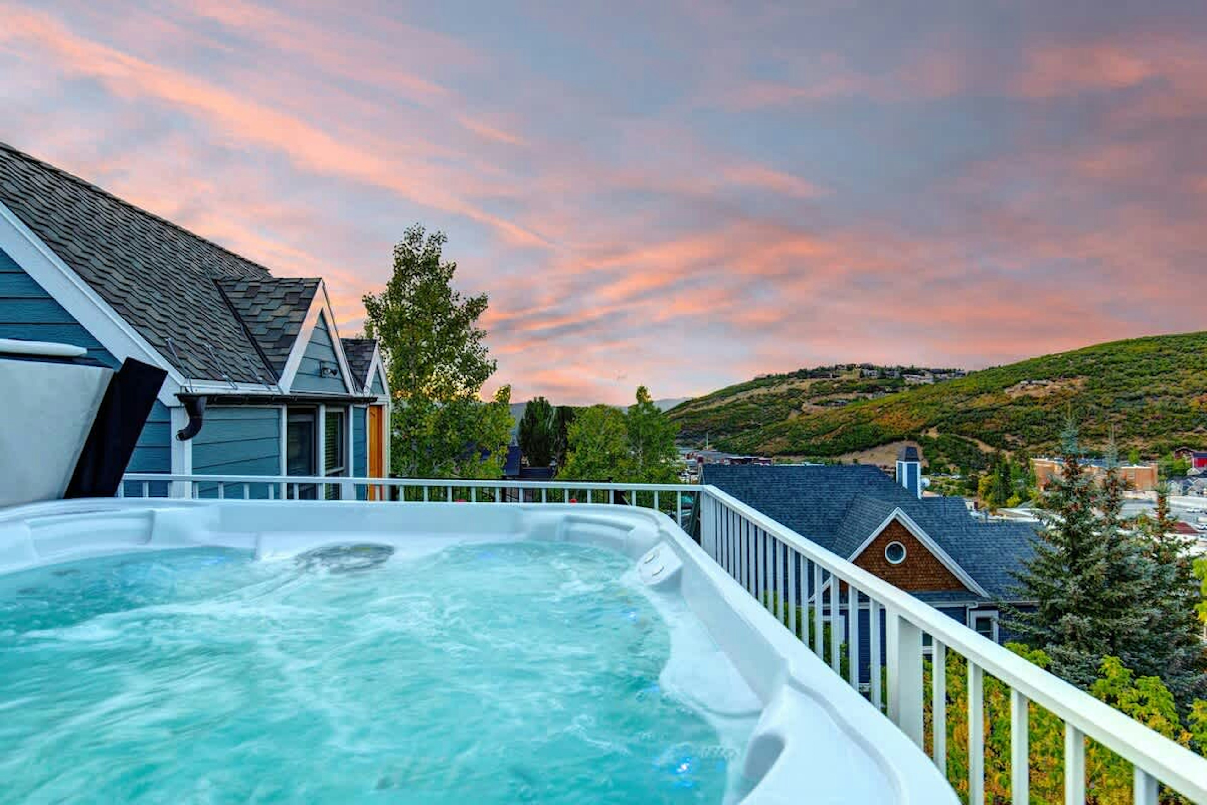 Abode on Woodside 1