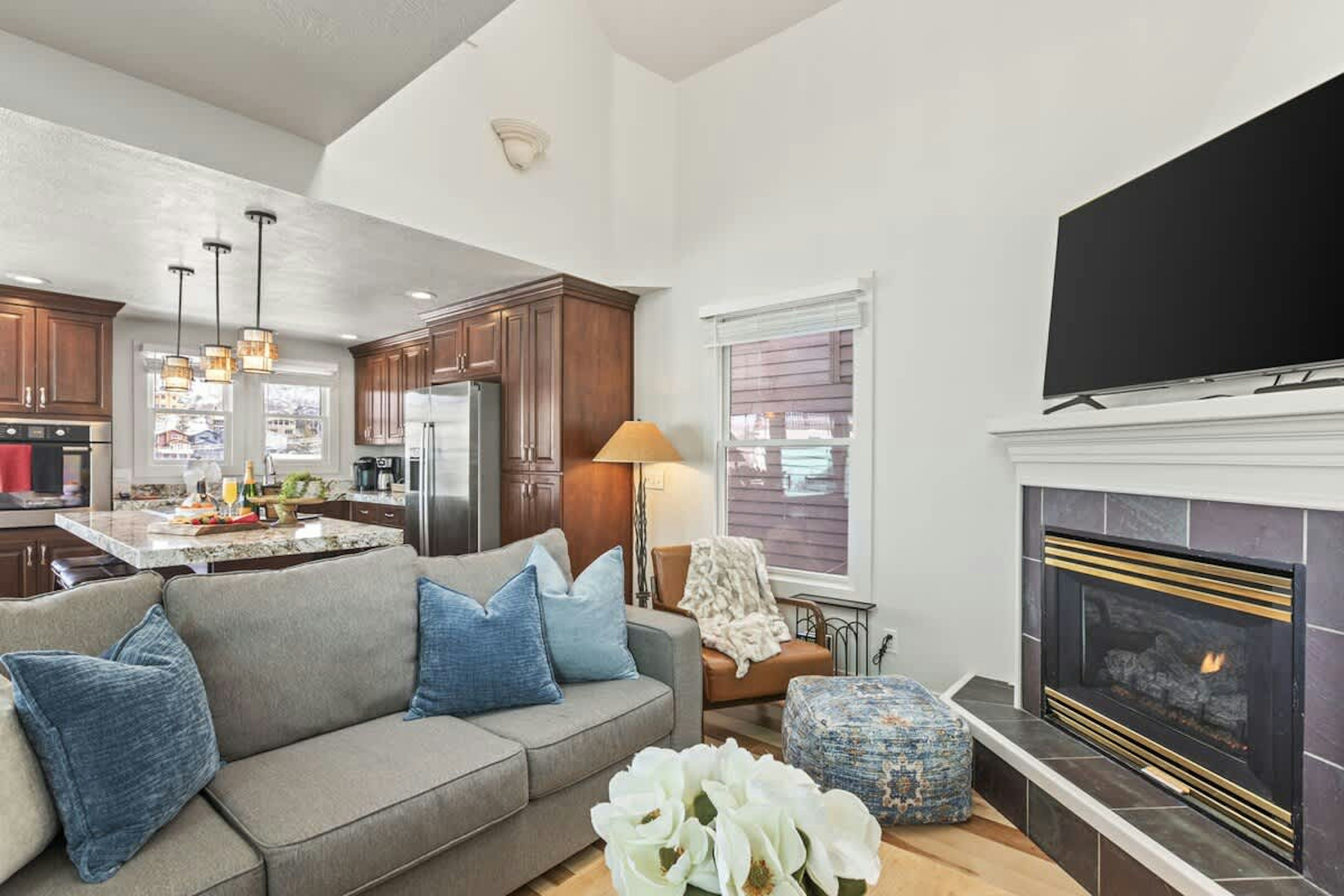Abode on Woodside, photo 3