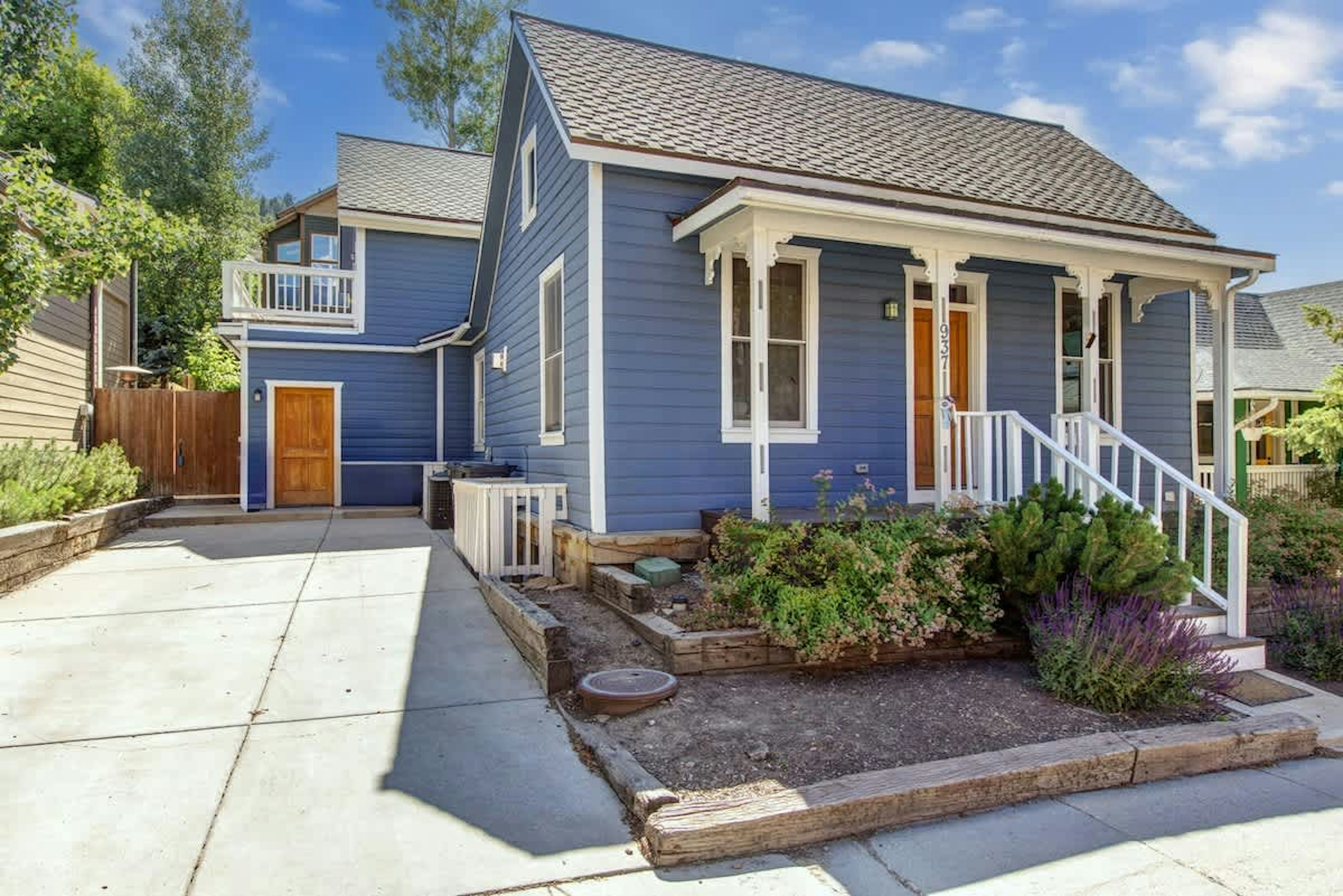 Abode off Main, photo 2
