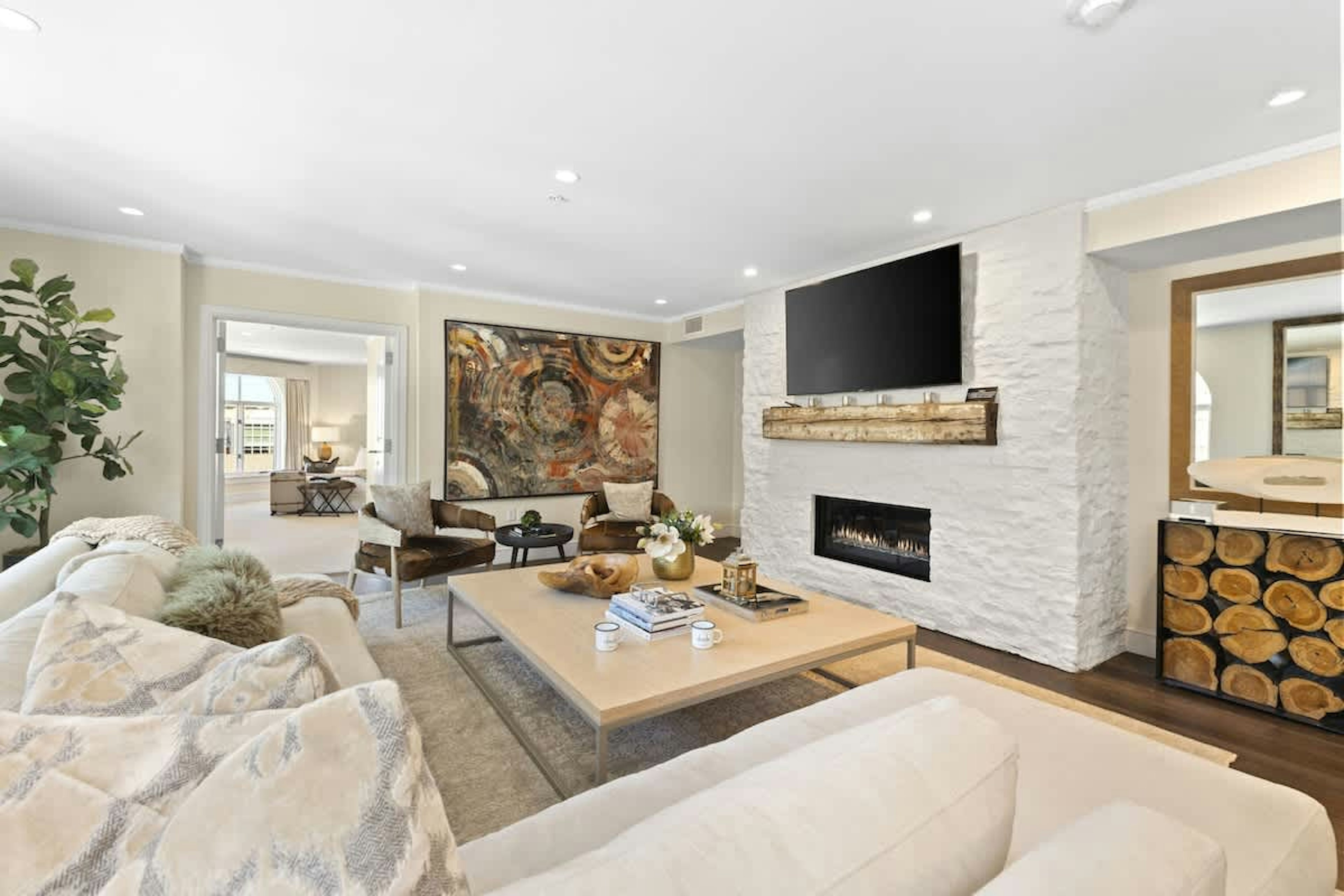 Abode at Sky Silver, photo 3