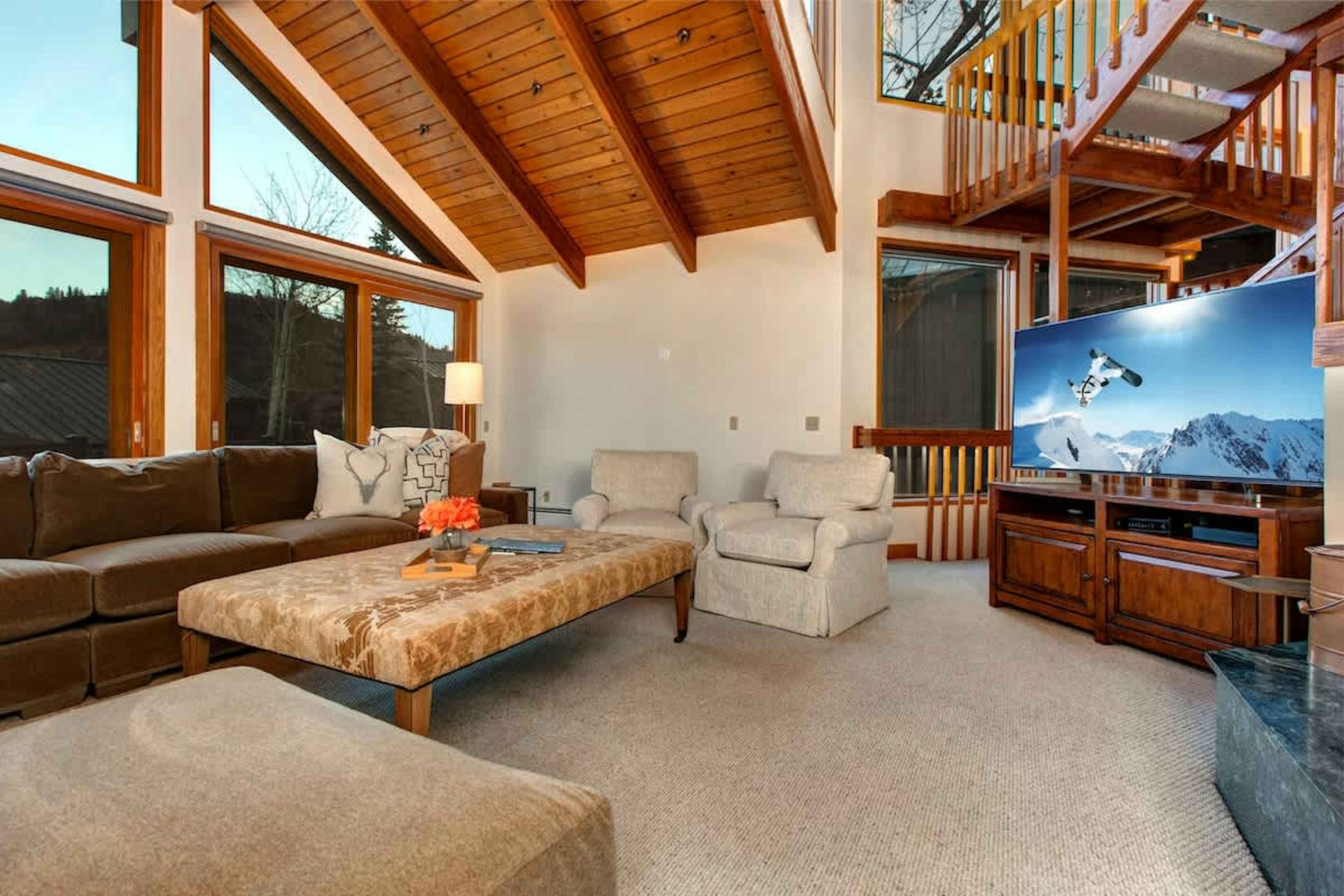 Abode at the Peak, photo 4