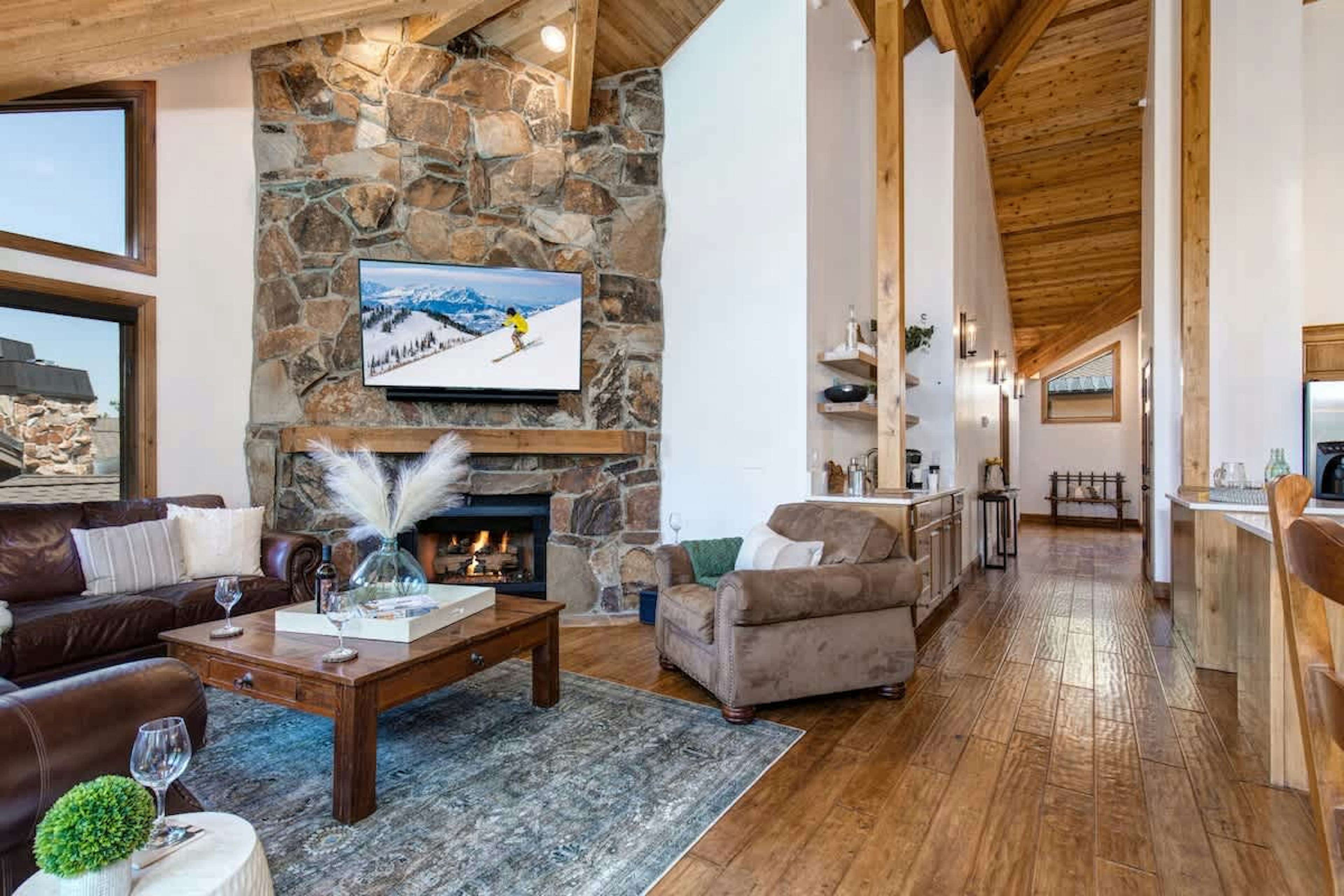 Abode at Ontario Lodge, photo 2