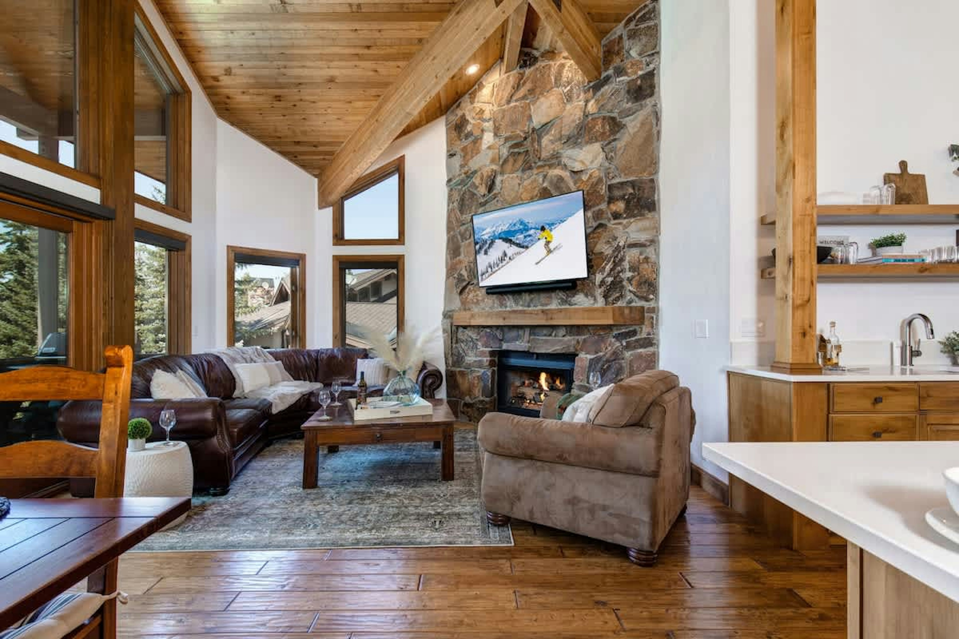 Abode at Ontario Lodge, photo 4