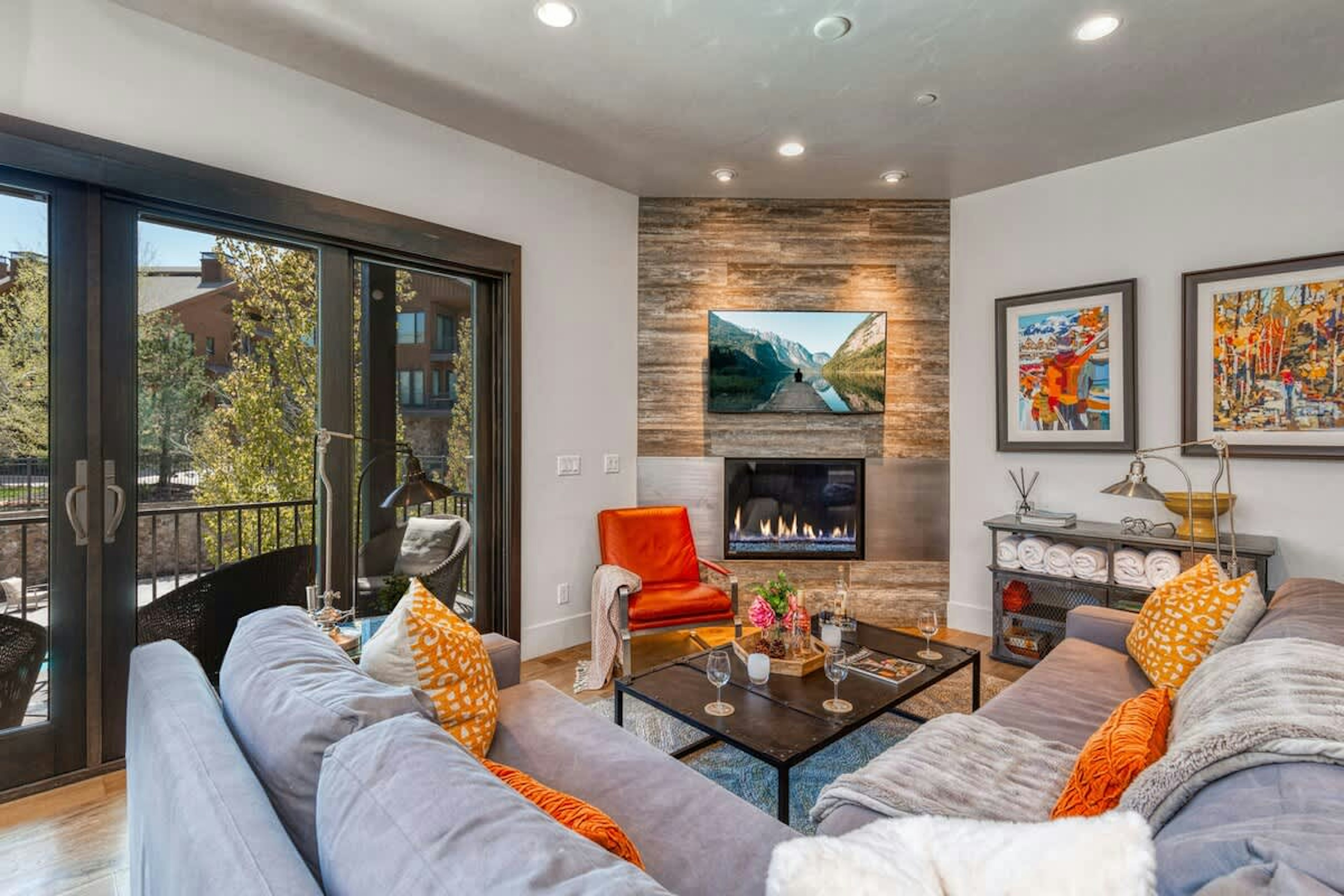 Abode at Juniper Landing, photo 3