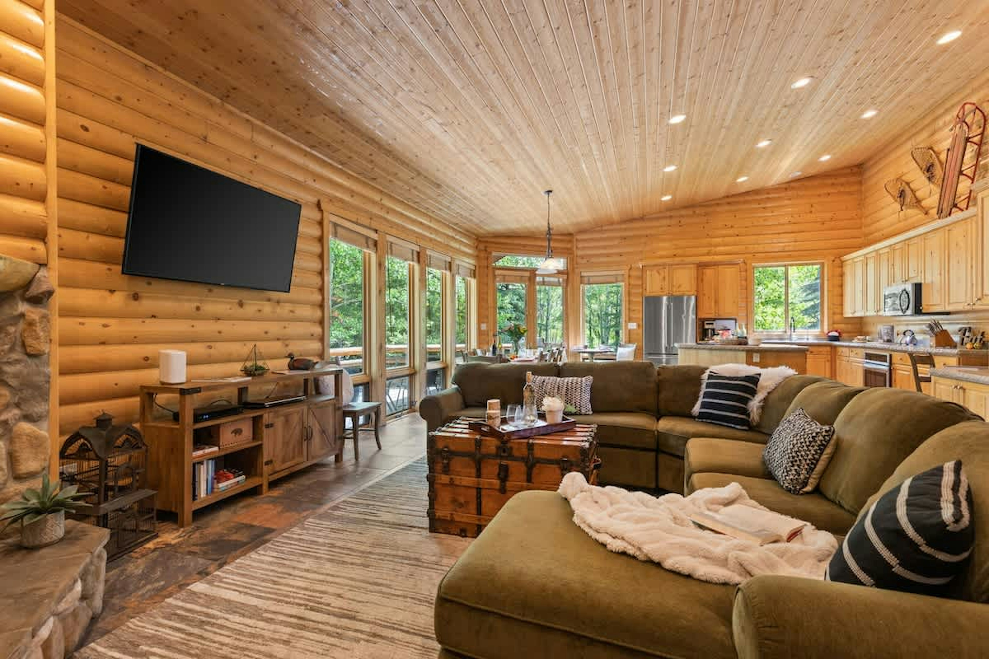 Abode at Snow Cloud 1