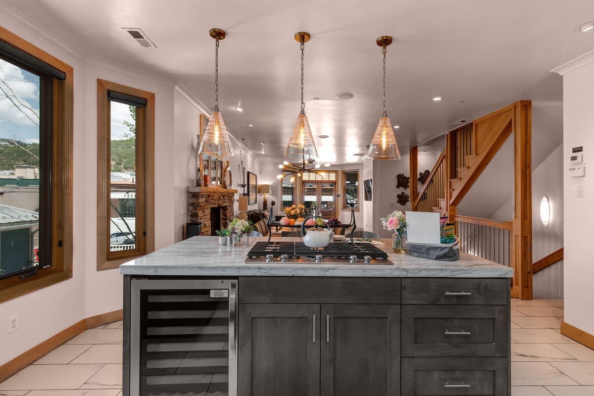 Abode at Snowdancer photo 2