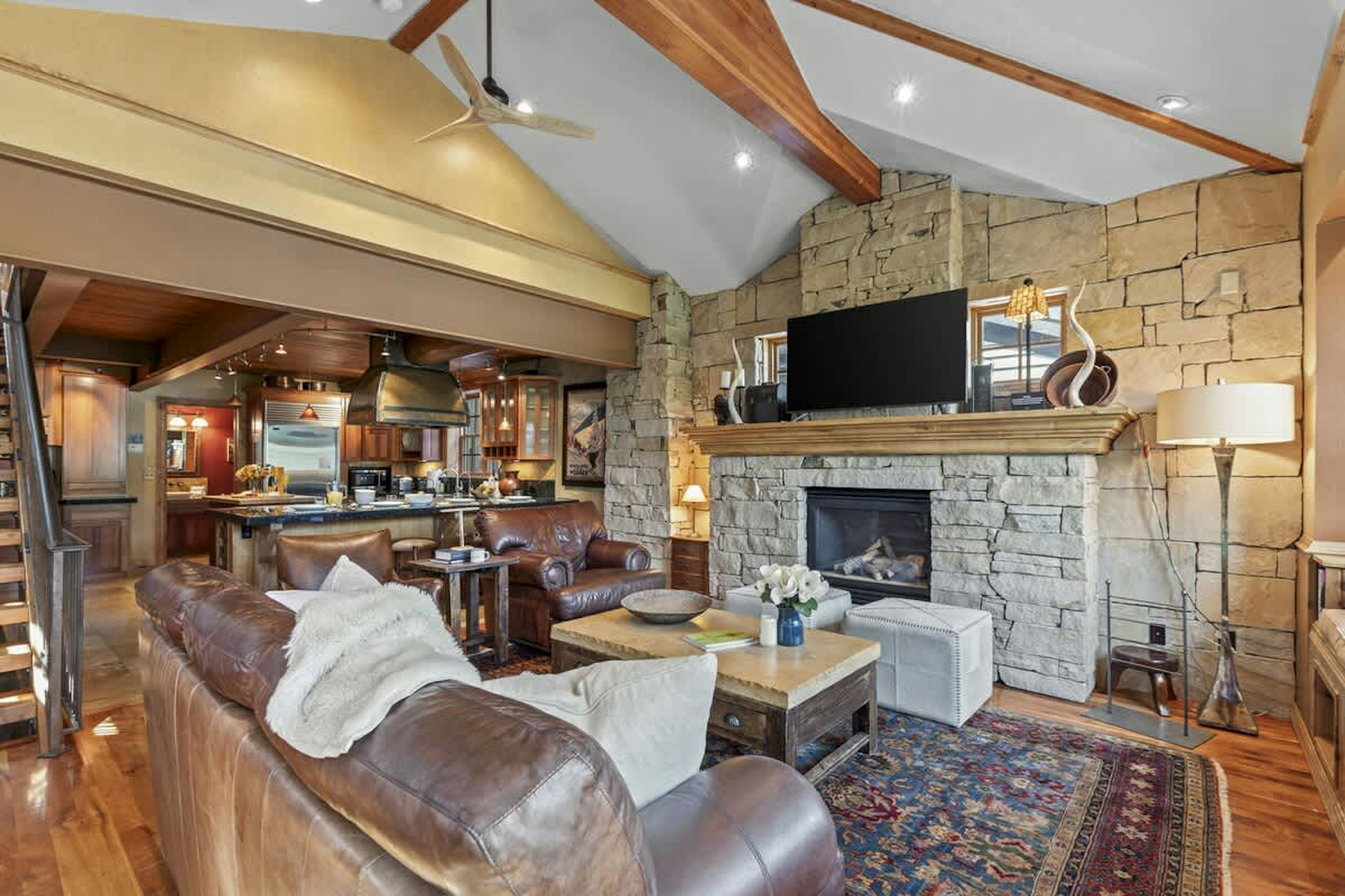 Abode at The Outlaw, photo 3