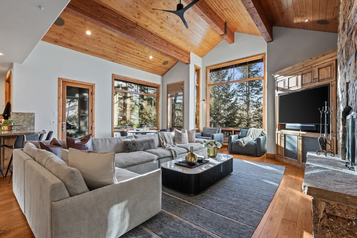Abode at Wasatch Hollow photo 1