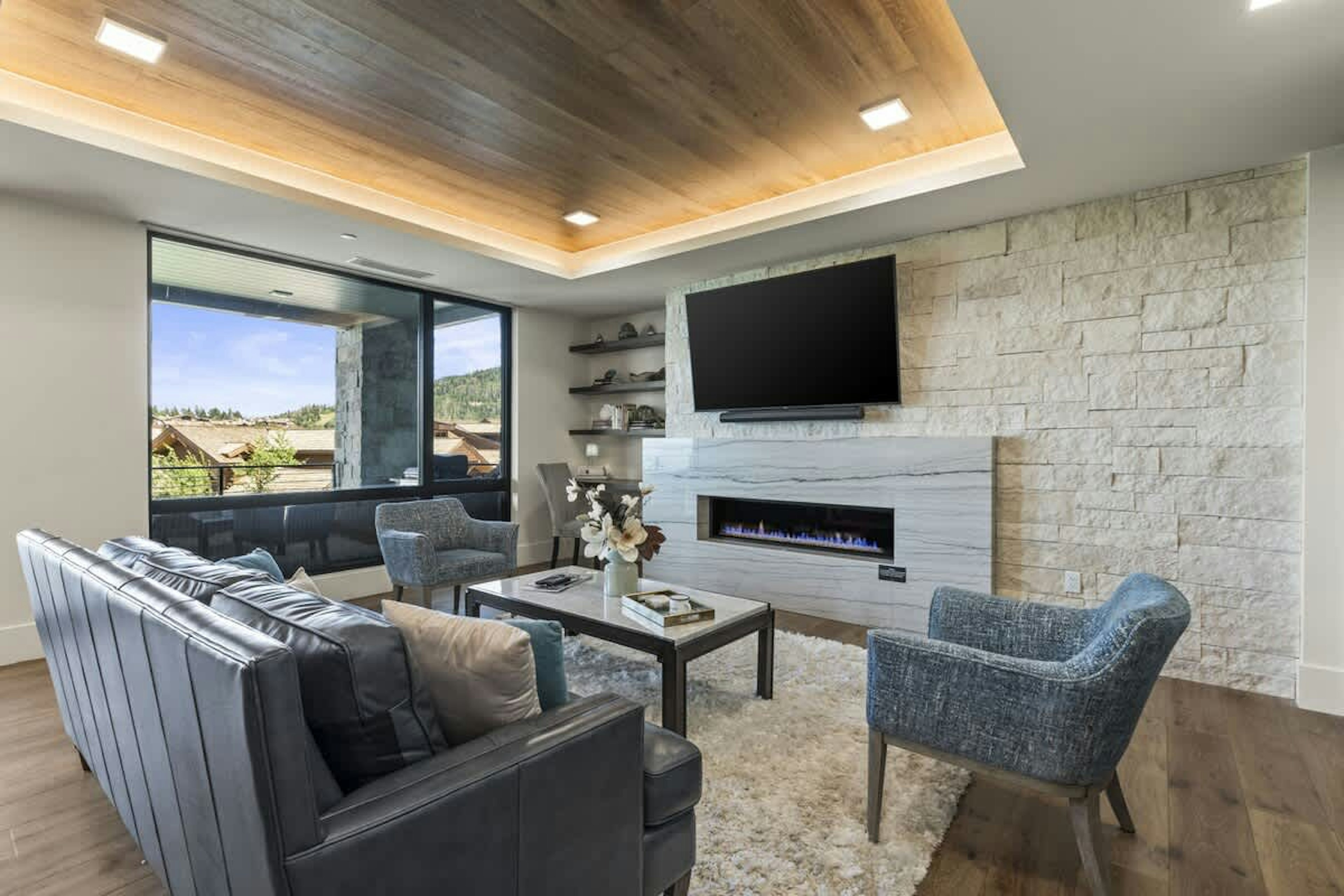 Abode at Horizon View 1