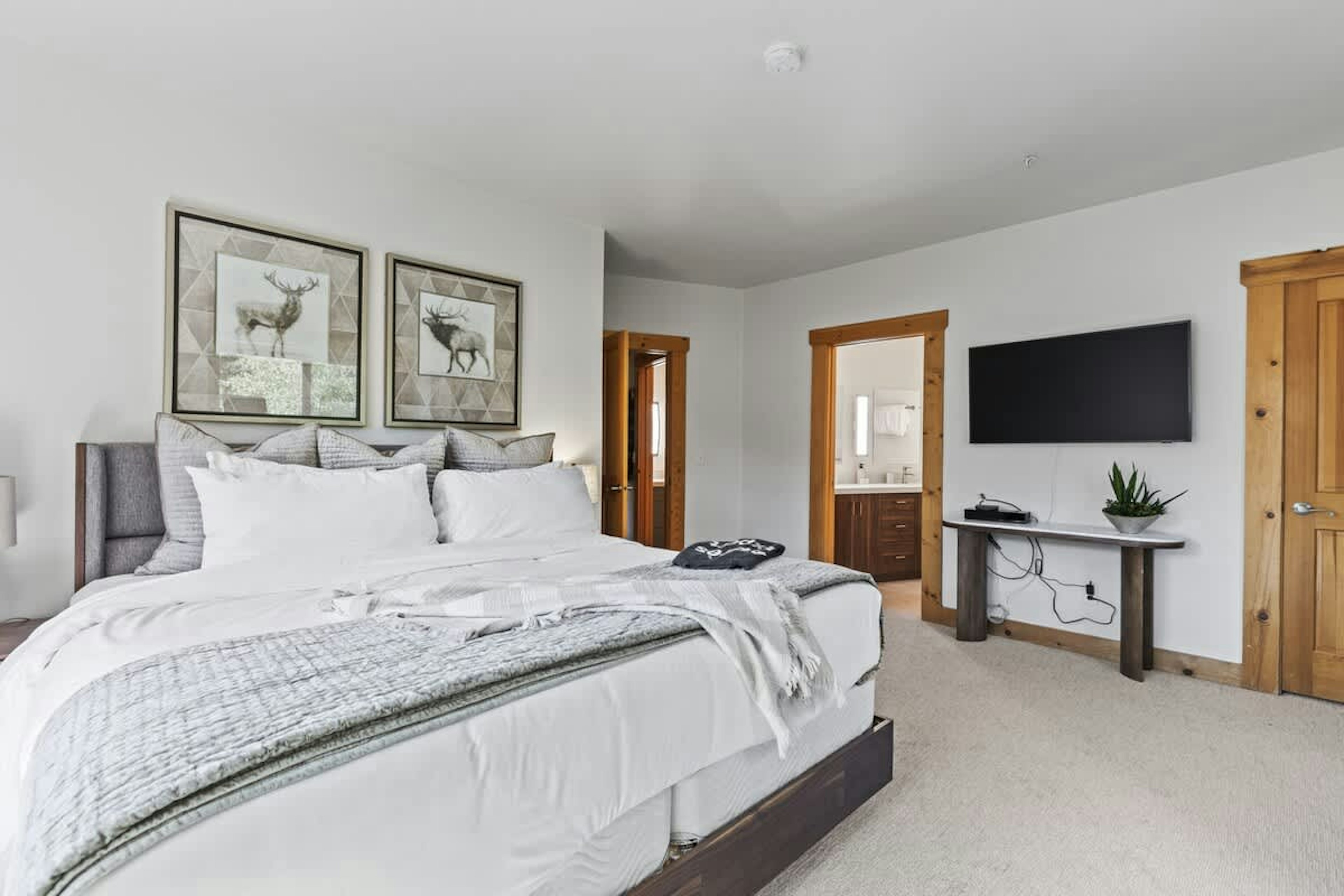 Abode at Black Bear 353, photo 2