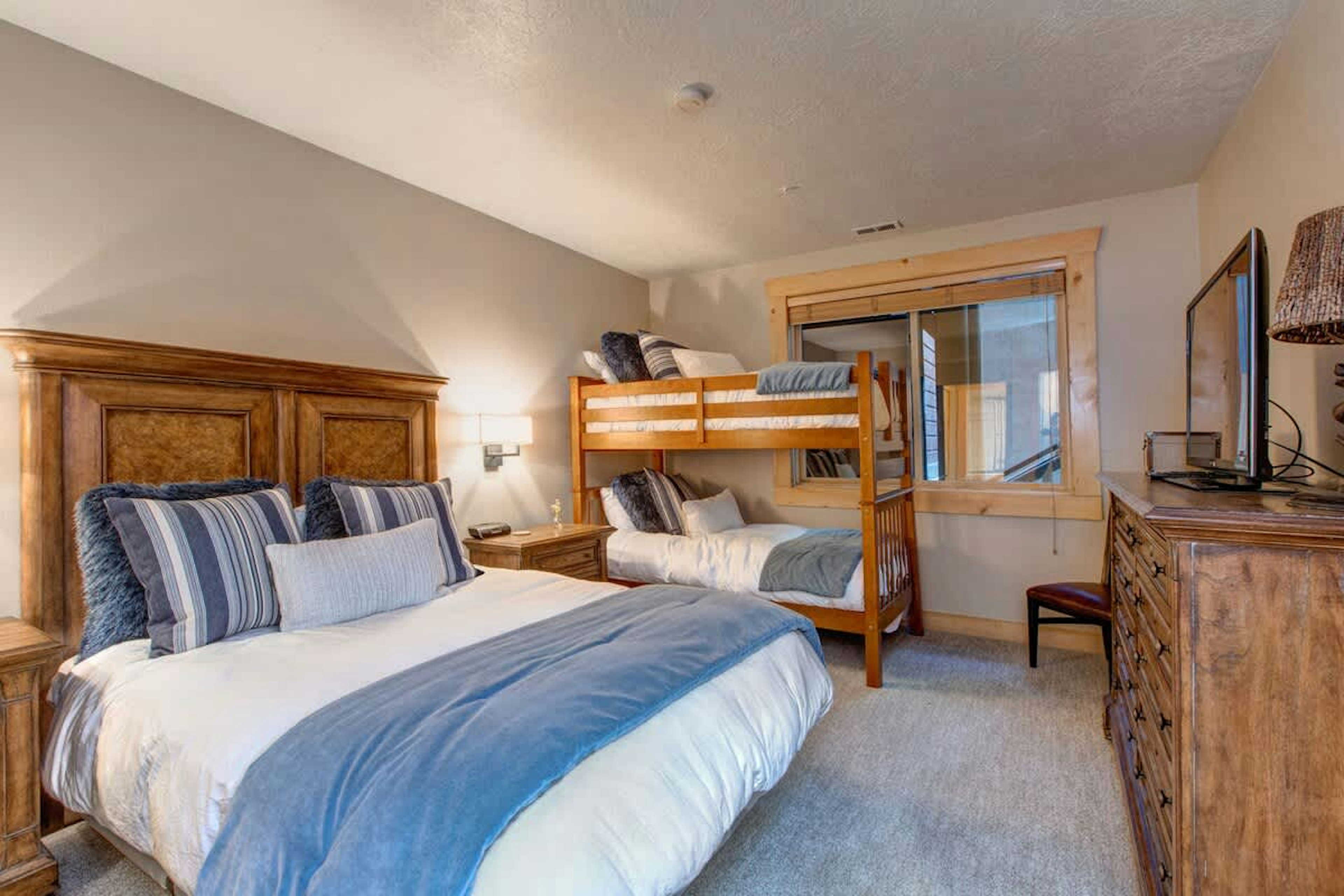 Abode at Black Bear 152, photo 2
