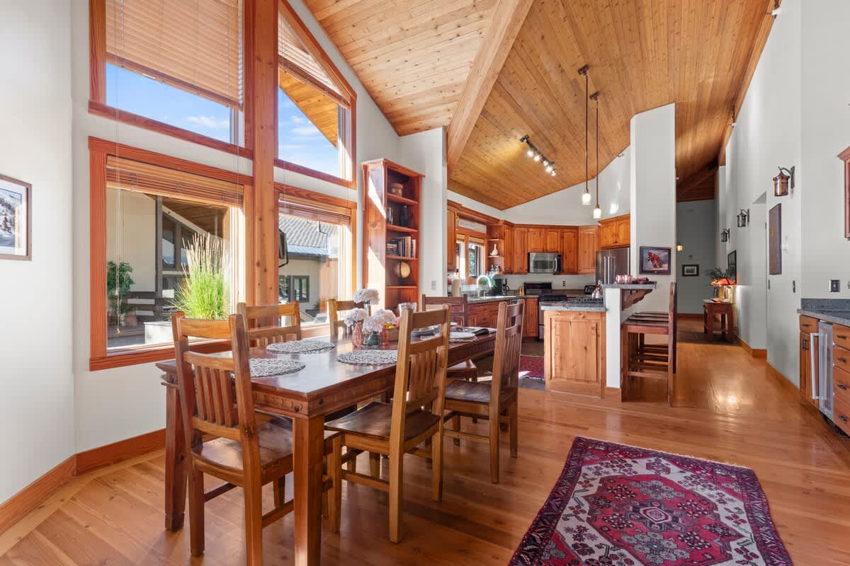 Abode at Crescent Cabin photo 1