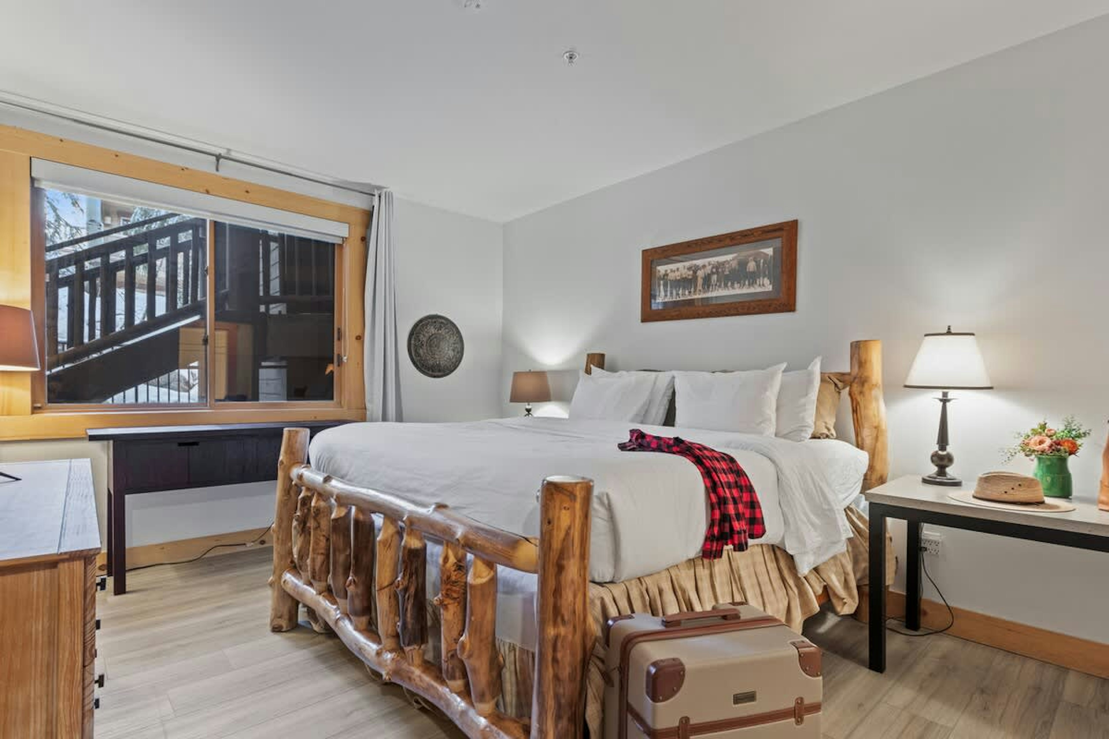 Abode at Black Bear 252 1