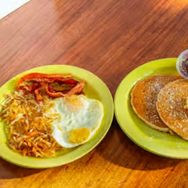 Wasatch Bagel & Grill image 7
