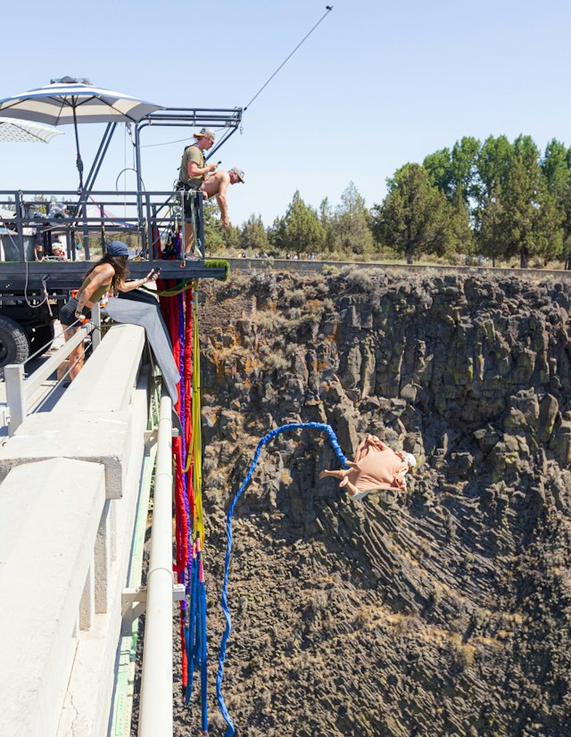 Oregon Bungee image 6