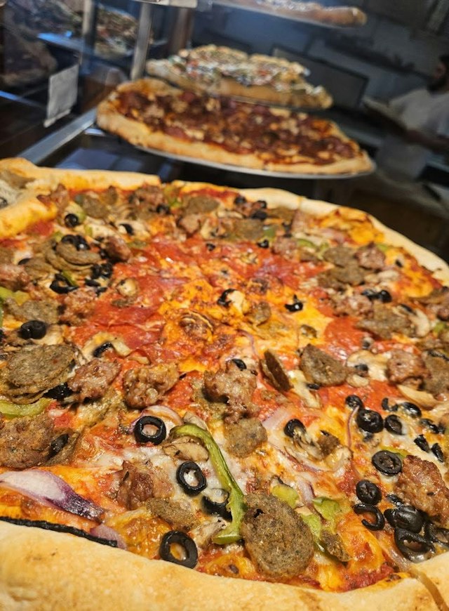 Jersey Boys Pizzeria image 5