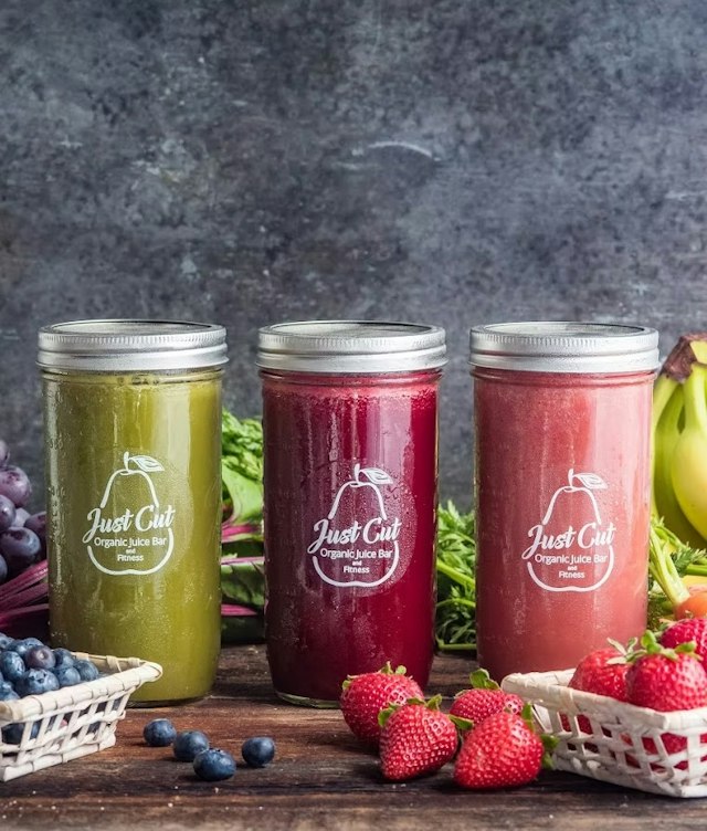 Just Cut Organic Juice Bar image 12