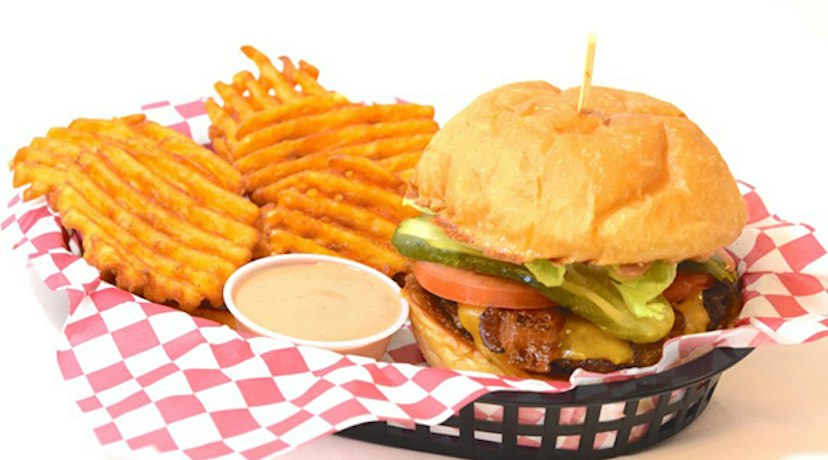 Bogey's Burgers - Redmond image 1