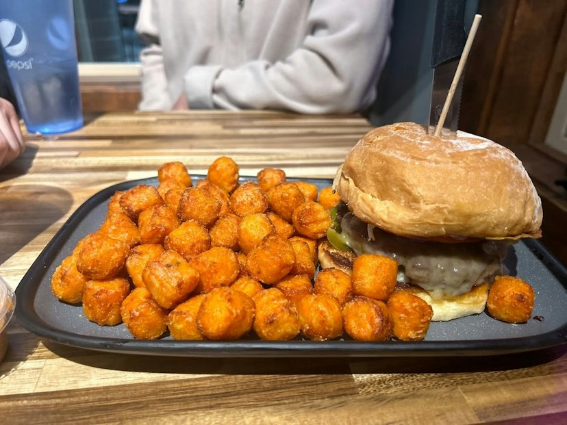 Redmond Burger Company image 2